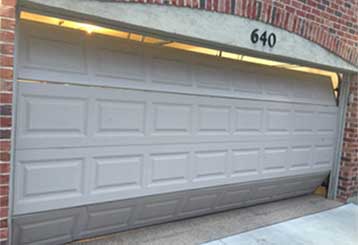 Common Electric Garage Door Malfunctions | Garage Door Repair Los Angeles, CA